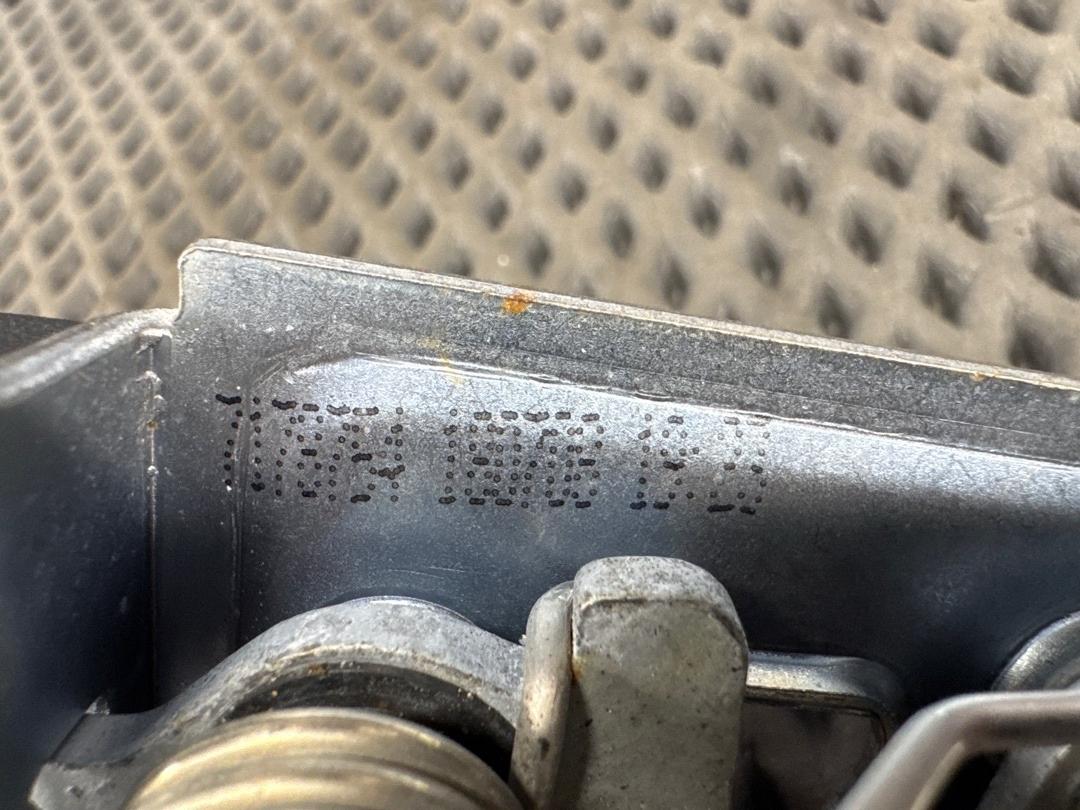 Замок капота, 1430 рублей, Красноярск