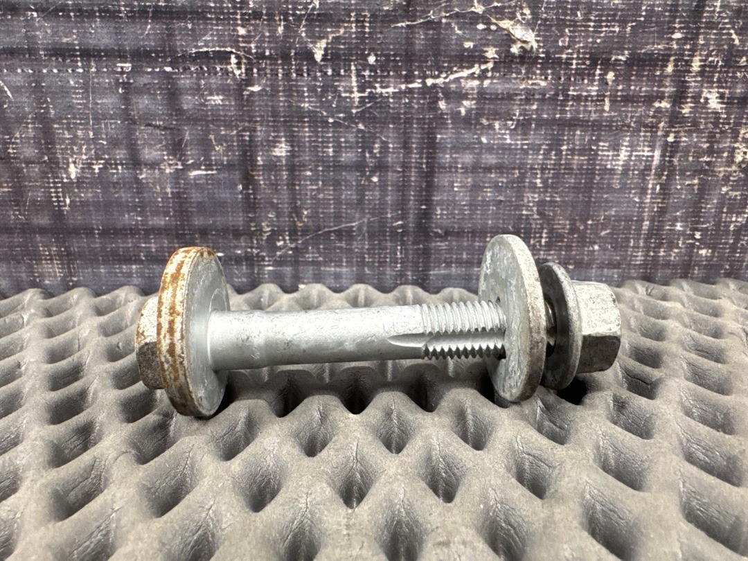 Болт развальный, 640 рублей, Красноярск