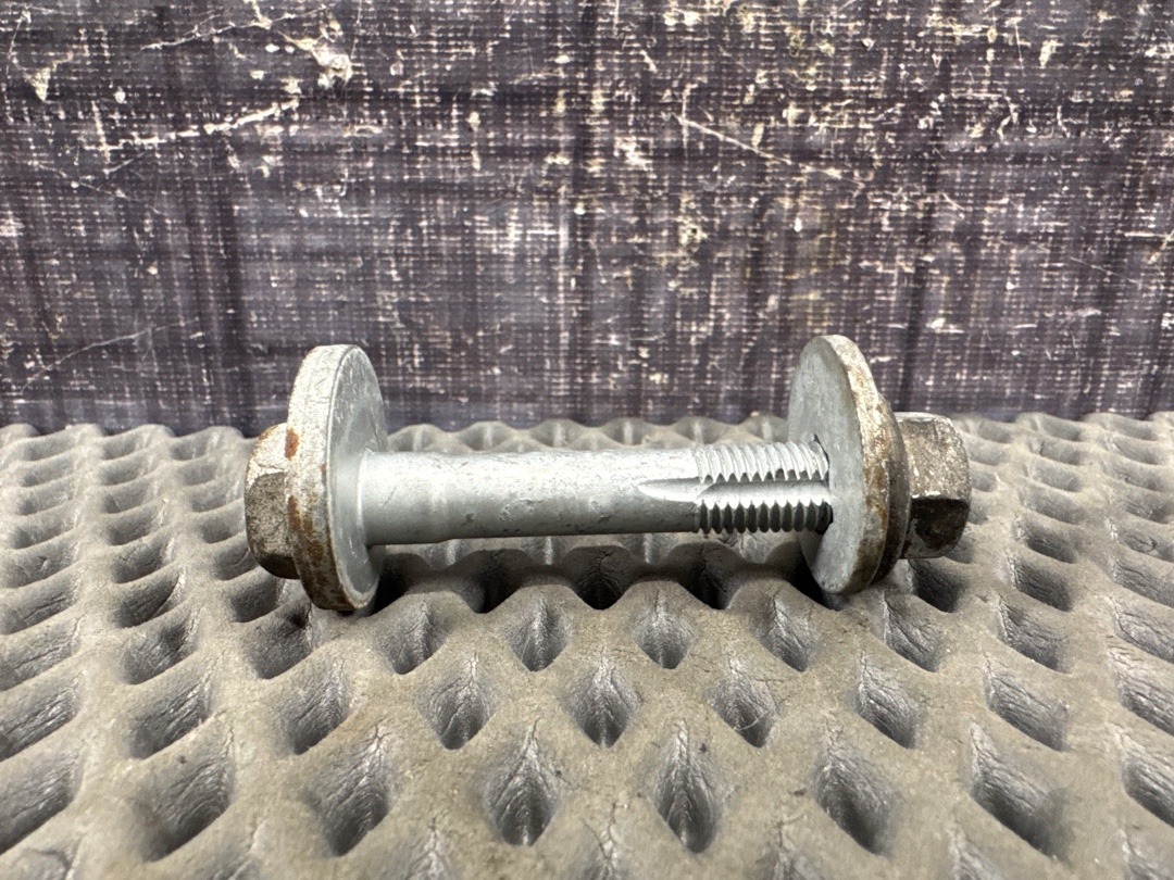 Болт развальный, 640 рублей, Красноярск