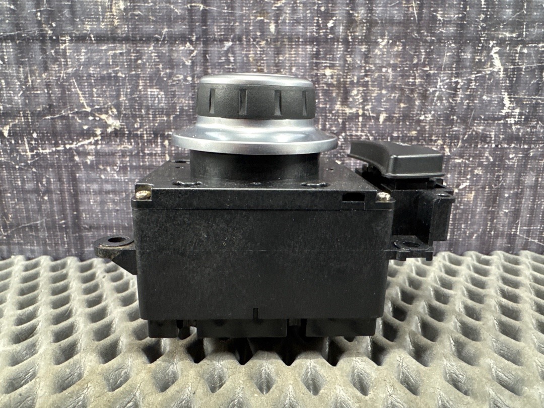 Джойстик, 3570 рублей, Красноярск