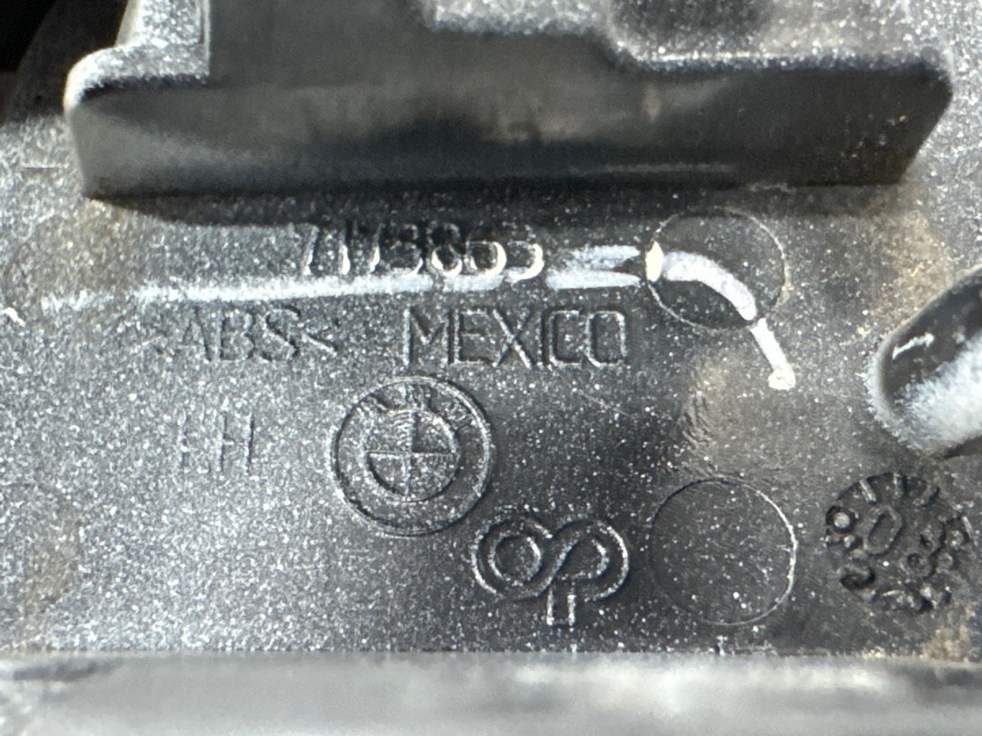 Заглушка омывателя фар, 1820 рублей, Красноярск