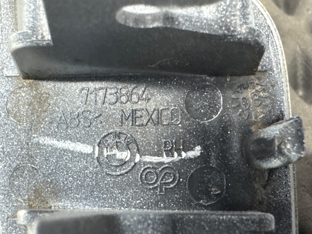 Заглушка омывателя фар, 1820 рублей, Красноярск