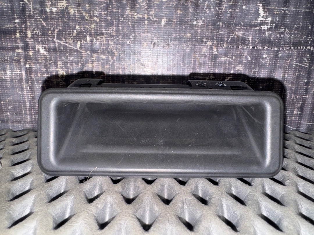 Кнопка открывания багажника, 1370 рублей, Красноярск