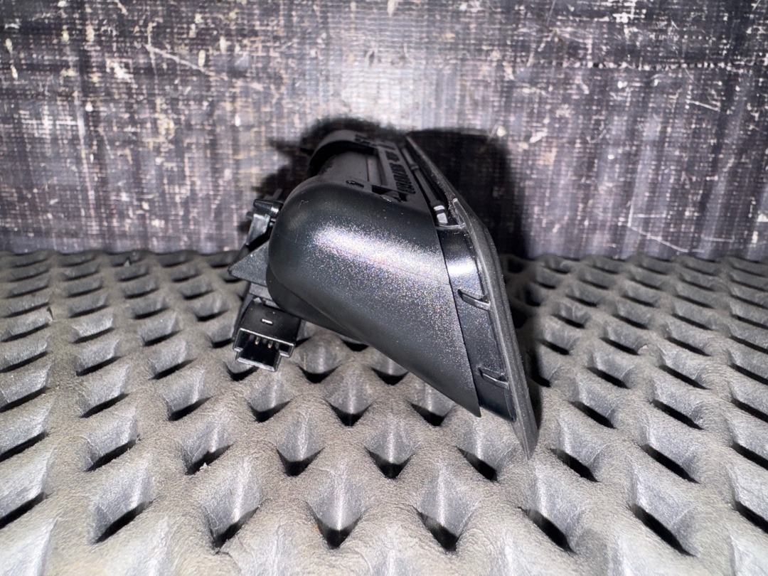 Кнопка открывания багажника, 1370 рублей, Красноярск