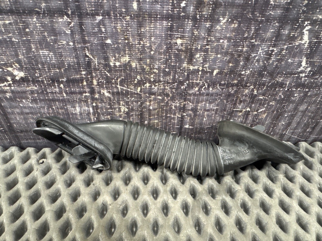 Гофра крышки багажника, 720 рублей, Красноярск