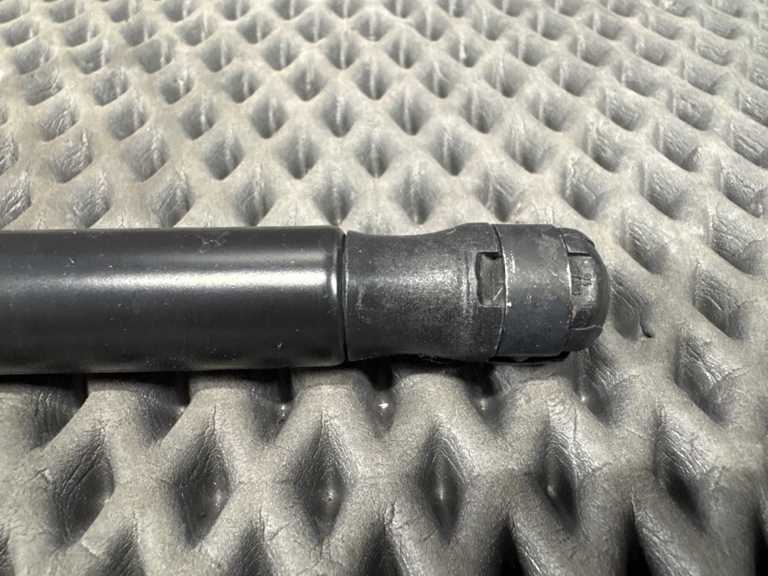 Амортизатор капота, 830 рублей, Красноярск