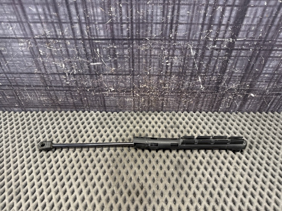 Амортизатор капота, 830 рублей, Красноярск