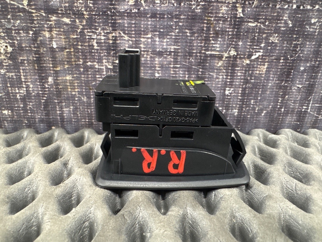 Кнопка стеклоподъемника, 620 рублей, Красноярск