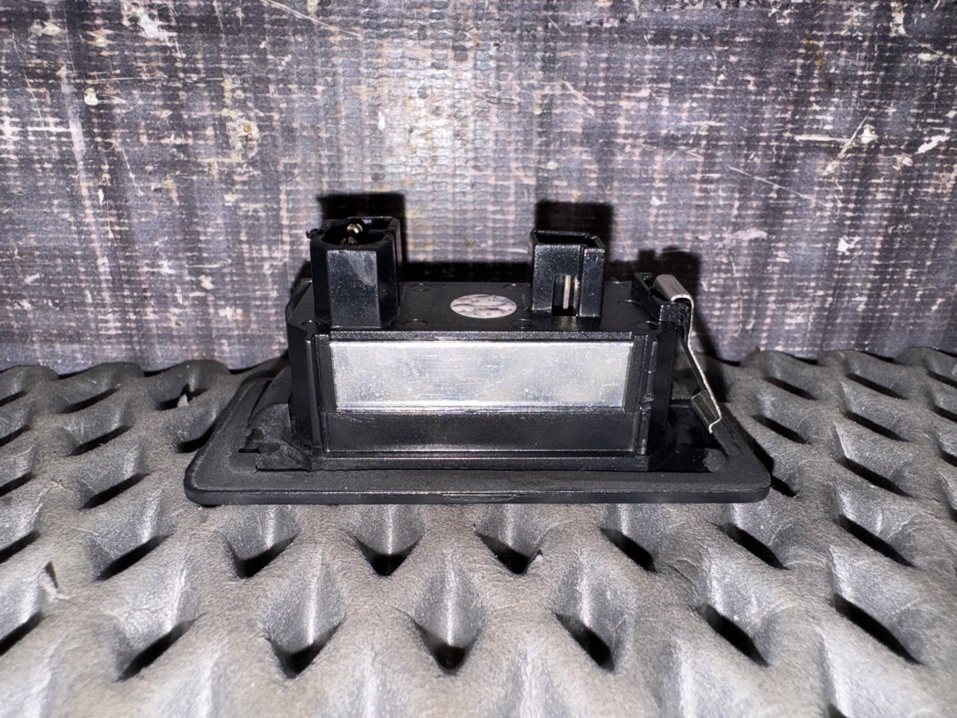 Плафон подсветки номера, 610 рублей, Красноярск