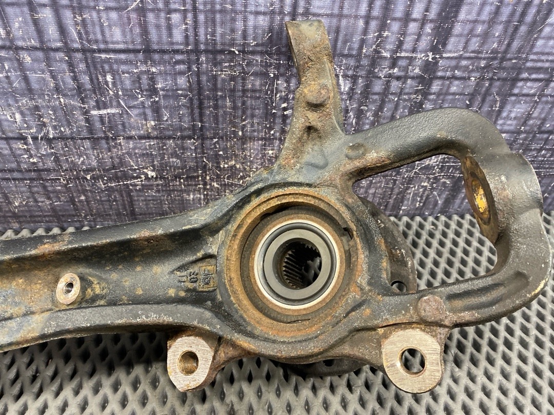 Поворотный кулак, 6452 рублей, Красноярск