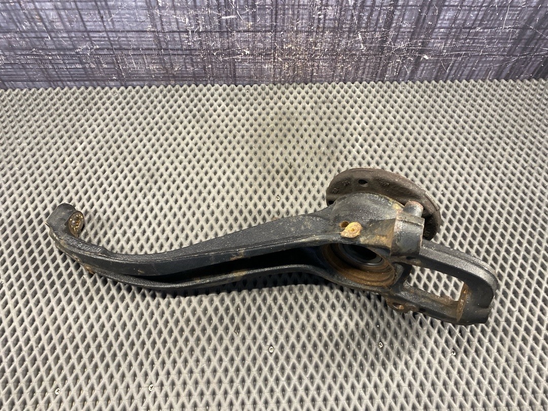 Поворотный кулак, 6452 рублей, Красноярск