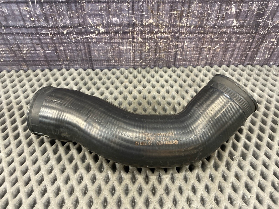 Патрубок интеркуллера, 366 рублей, Красноярск