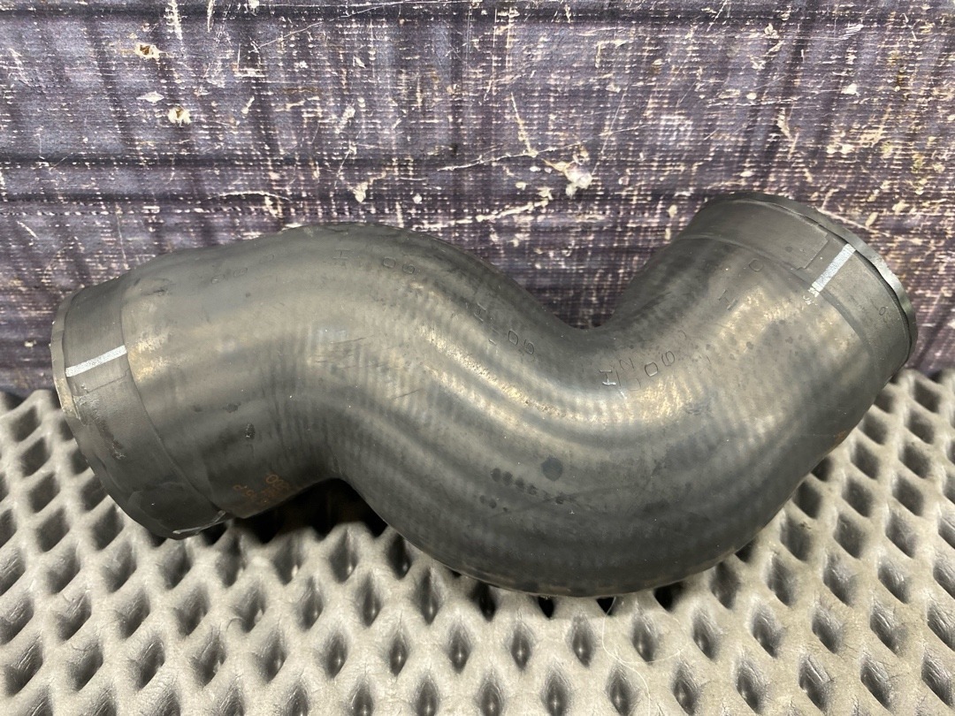 Патрубок интеркуллера, 366 рублей, Красноярск