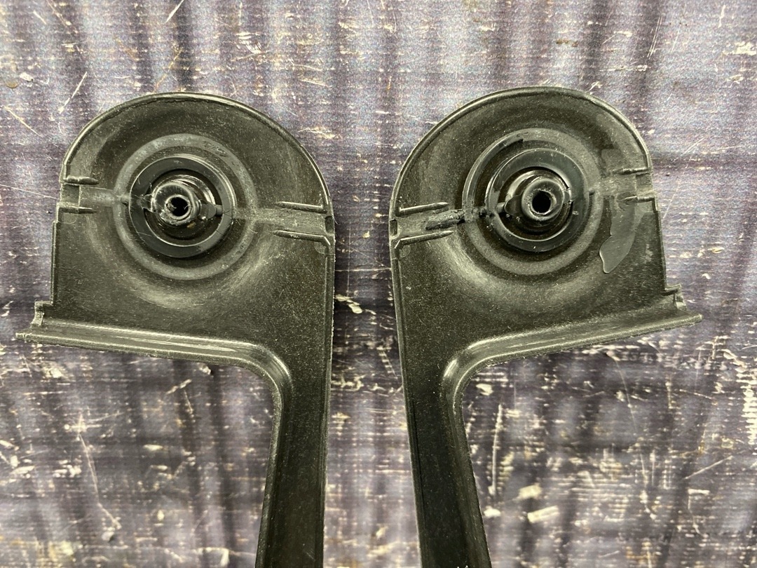 Пластик крышки багажника, 408 рублей, Красноярск