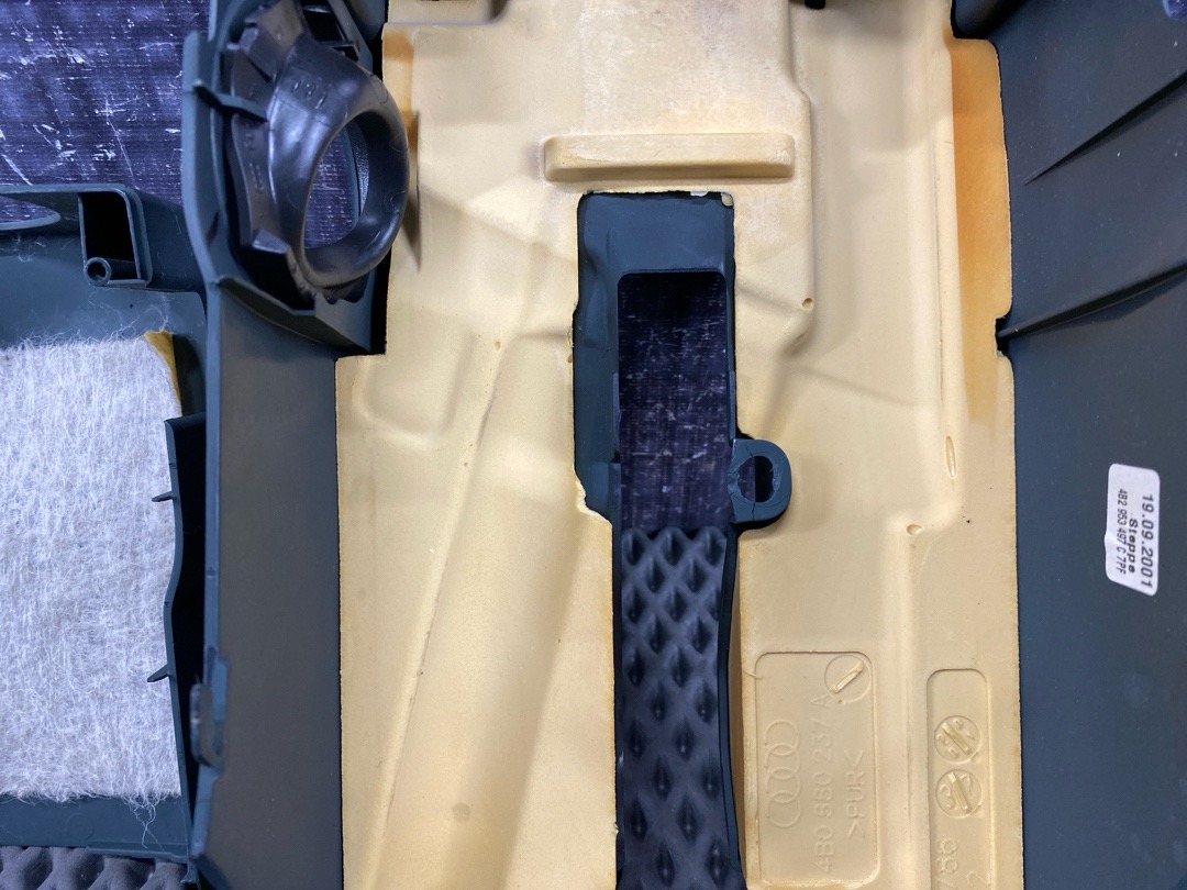 Кожух рулевой колонки, 432 рублей, Красноярск