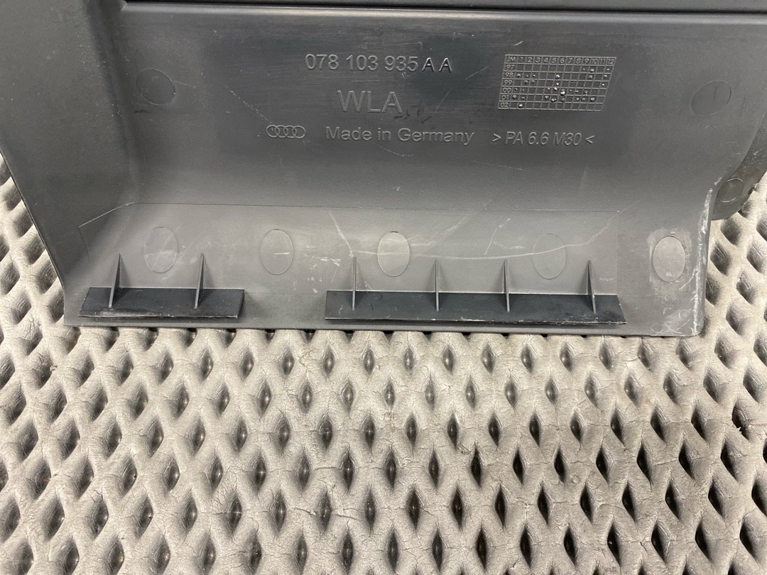 Декоративная накладка двигателя, 372 рублей, Красноярск