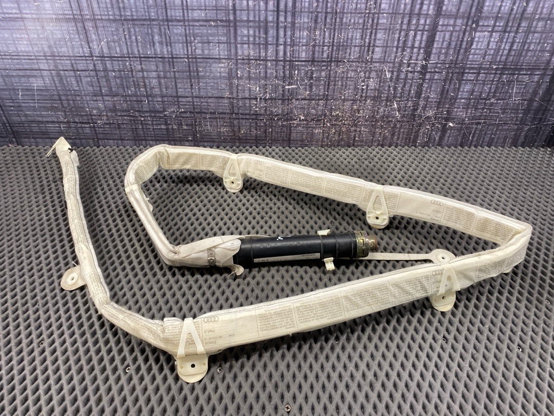 Подушка безопасности, 858 рублей, Красноярск