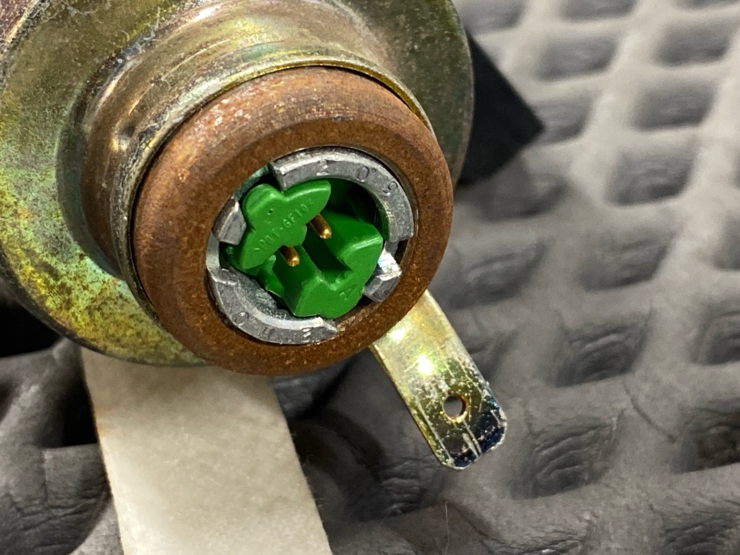 Подушка безопасности, 858 рублей, Красноярск