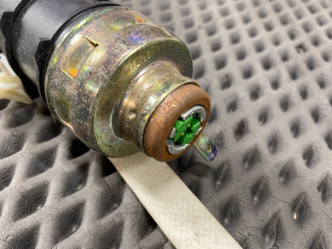 Подушка безопасности, 858 рублей, Красноярск