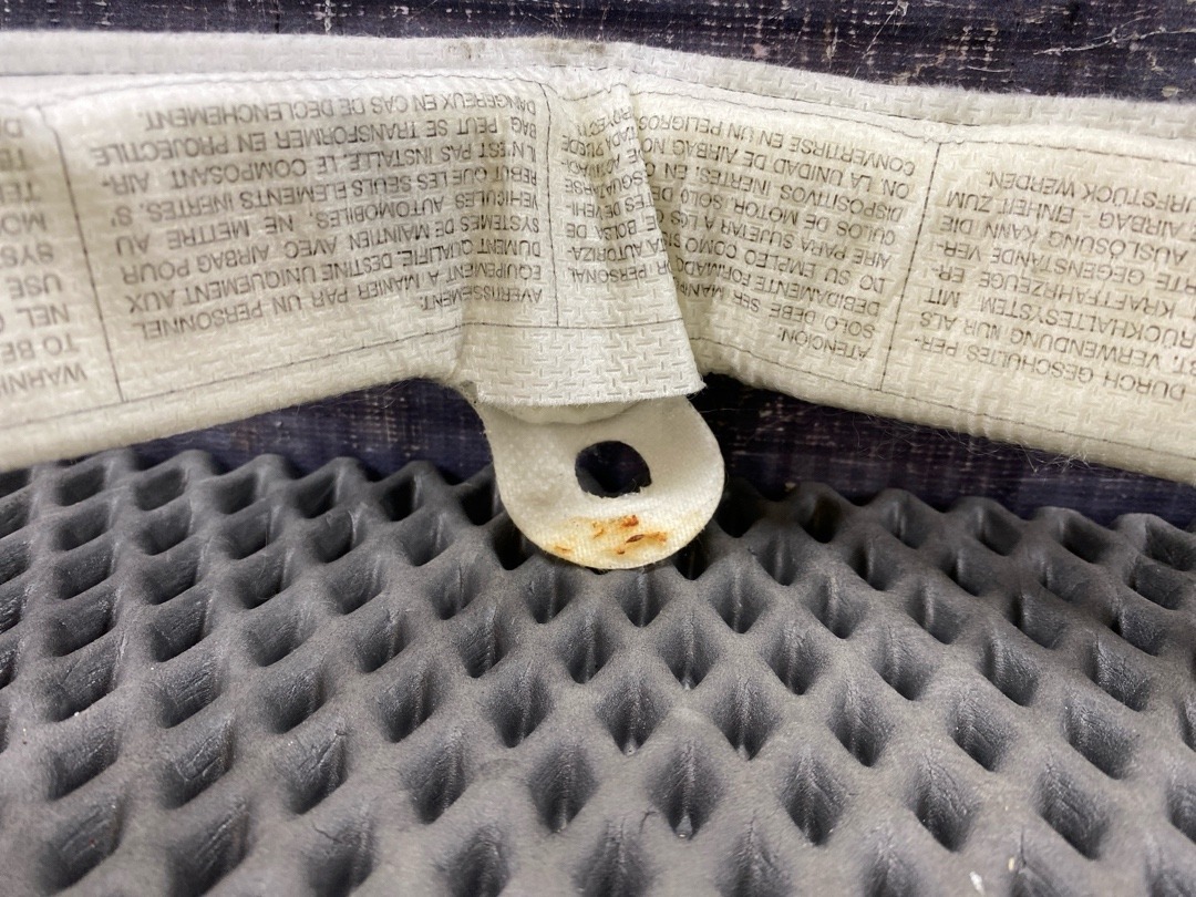 Подушка безопасности, 858 рублей, Красноярск