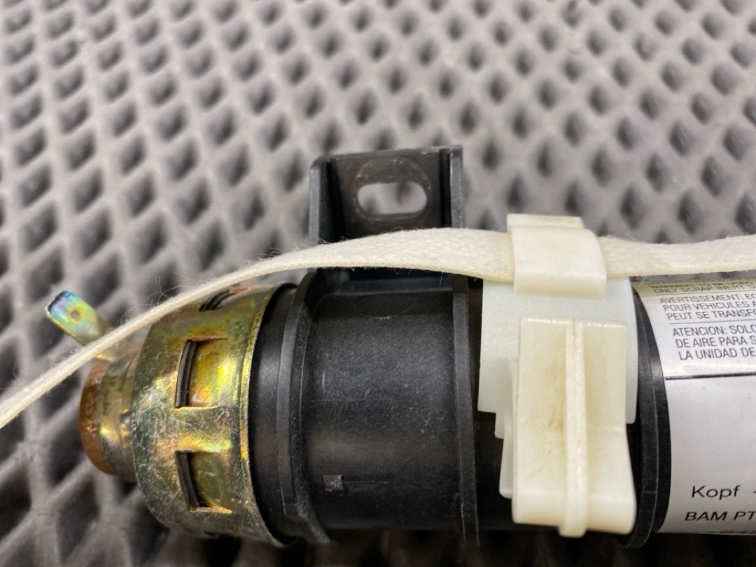 Подушка безопасности, 858 рублей, Красноярск