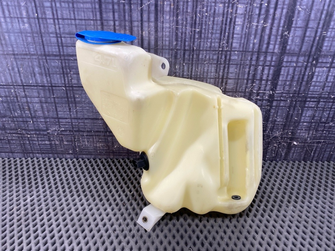 Бачок омывателя, 924 рублей, Красноярск