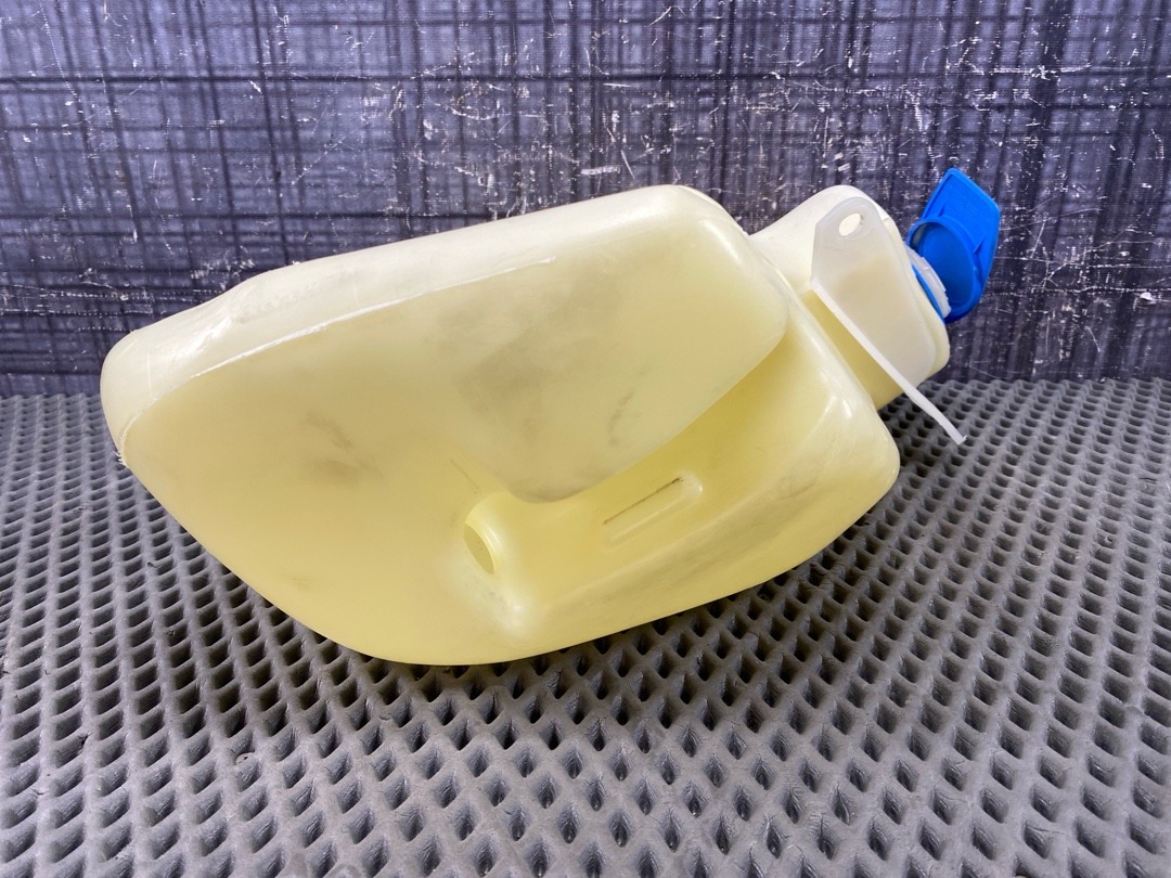 Бачок омывателя, 924 рублей, Красноярск