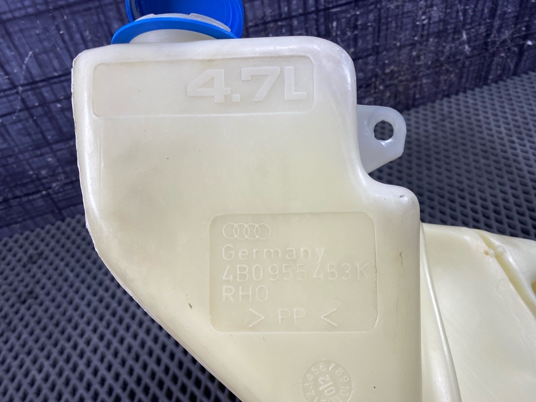 Бачок омывателя, 924 рублей, Красноярск