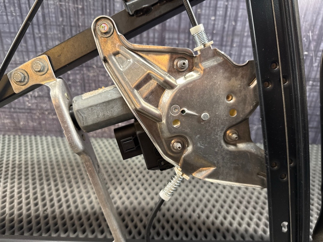 Стеклоподъемник, 4632 рублей, Красноярск