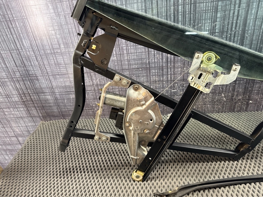 Стеклоподъемник, 978 рублей, Красноярск