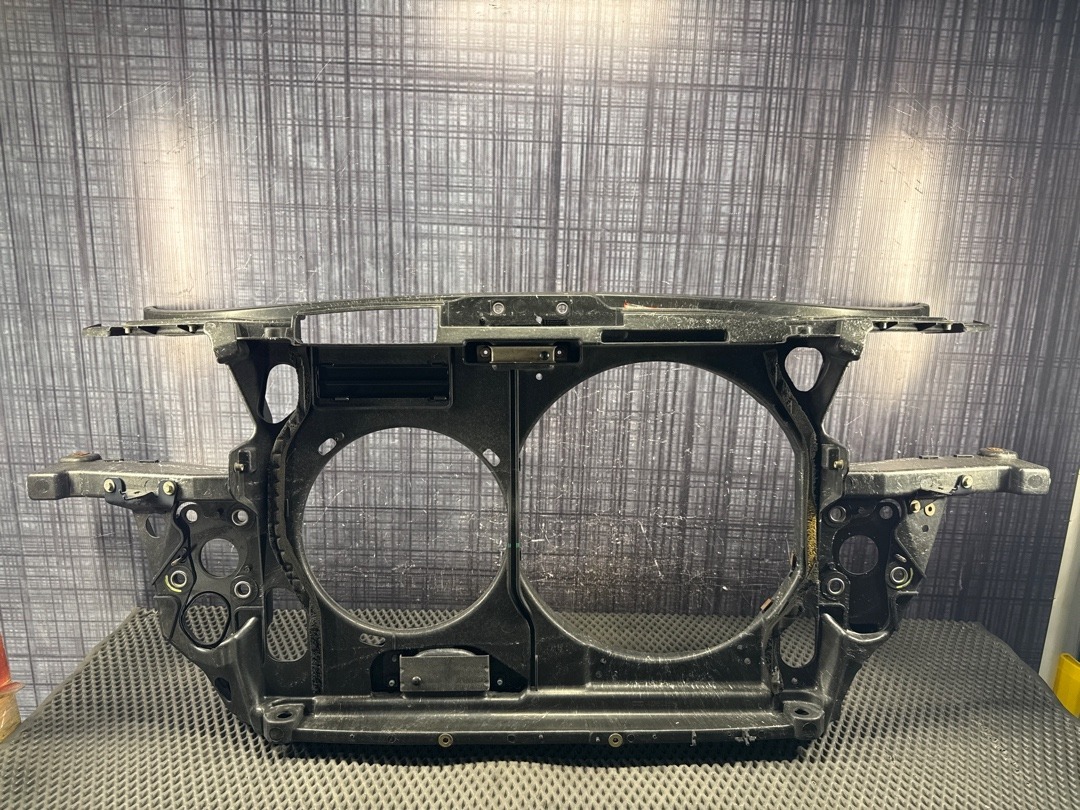 Рамка радиатора, 3402 рублей, Красноярск