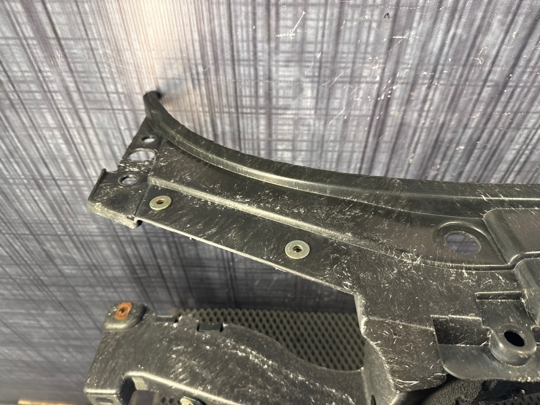 Рамка радиатора, 3402 рублей, Красноярск