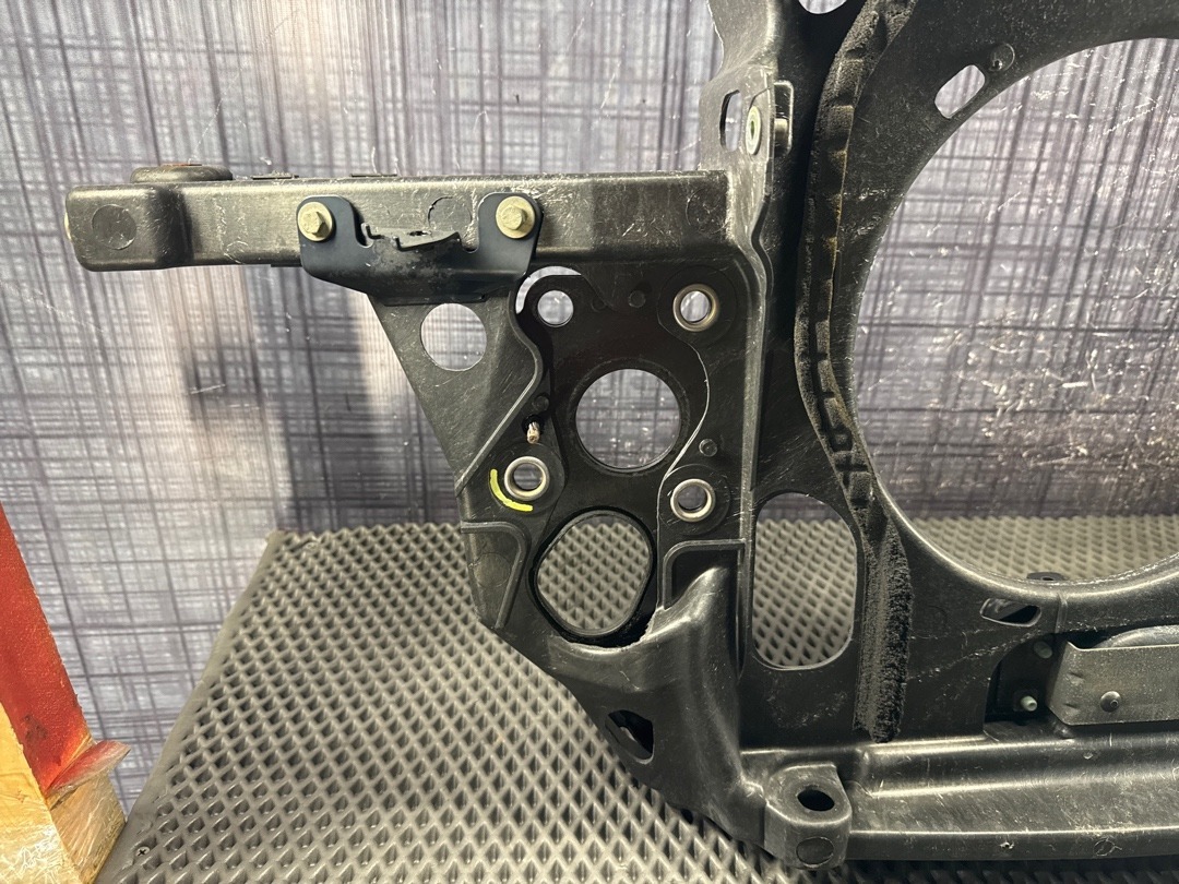 Рамка радиатора, 3402 рублей, Красноярск