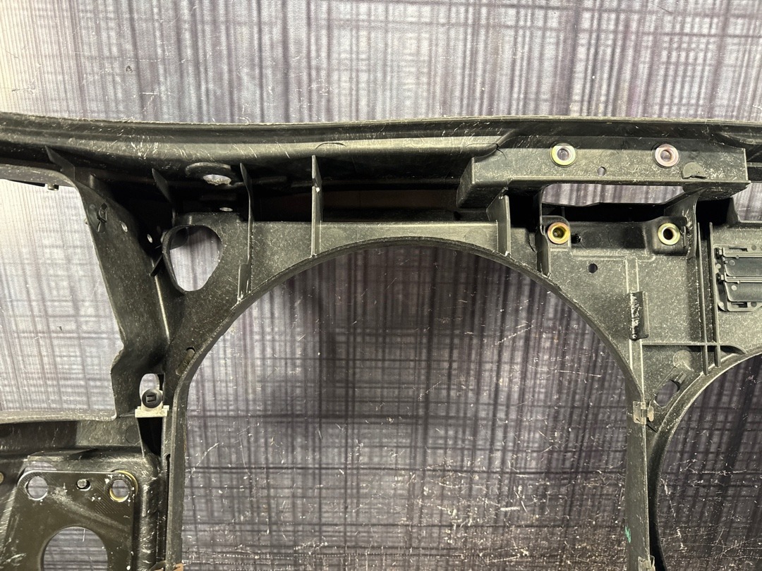 Рамка радиатора, 3402 рублей, Красноярск