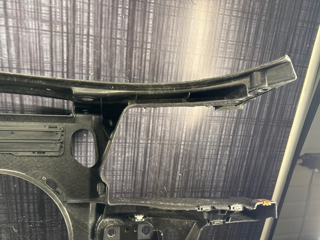 Рамка радиатора, 3402 рублей, Красноярск