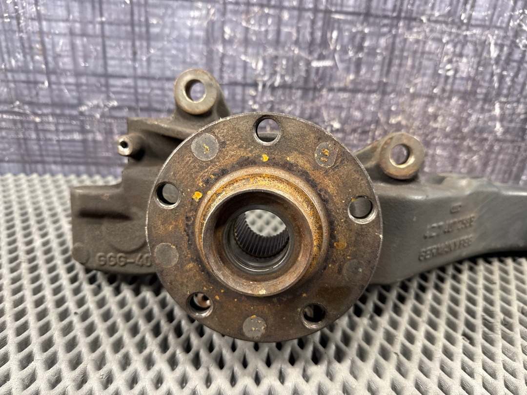 Поворотный кулак, 3756 рублей, Красноярск