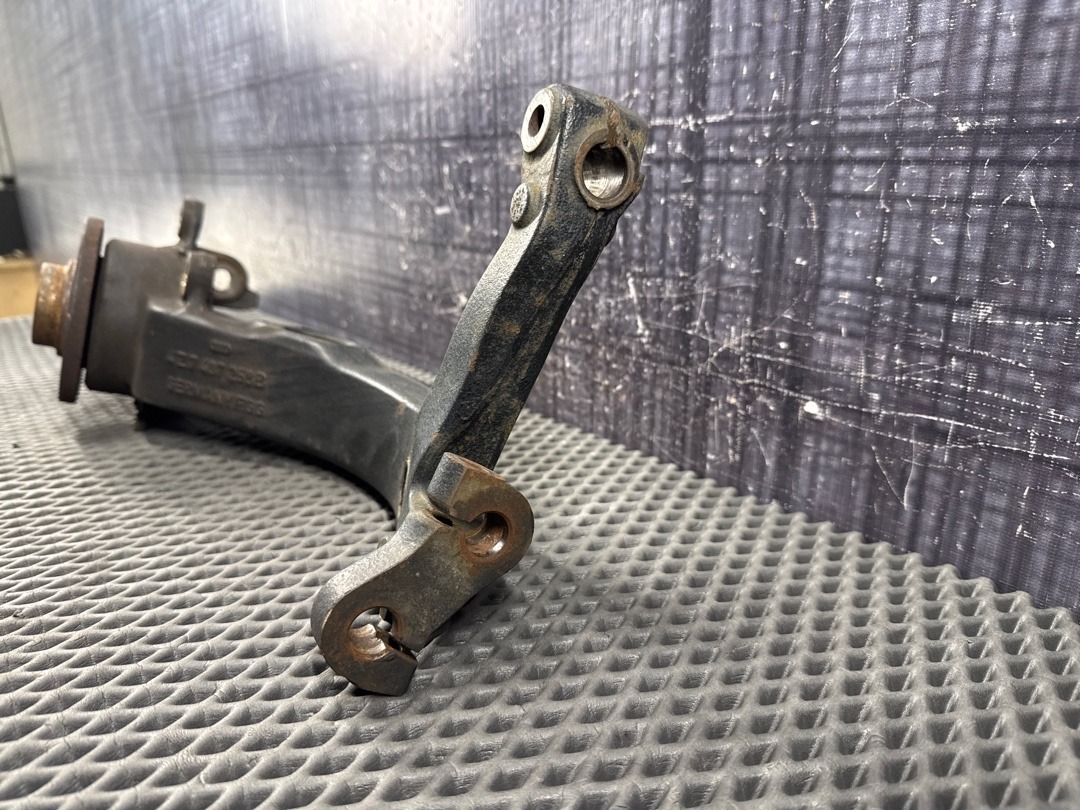 Поворотный кулак, 3756 рублей, Красноярск