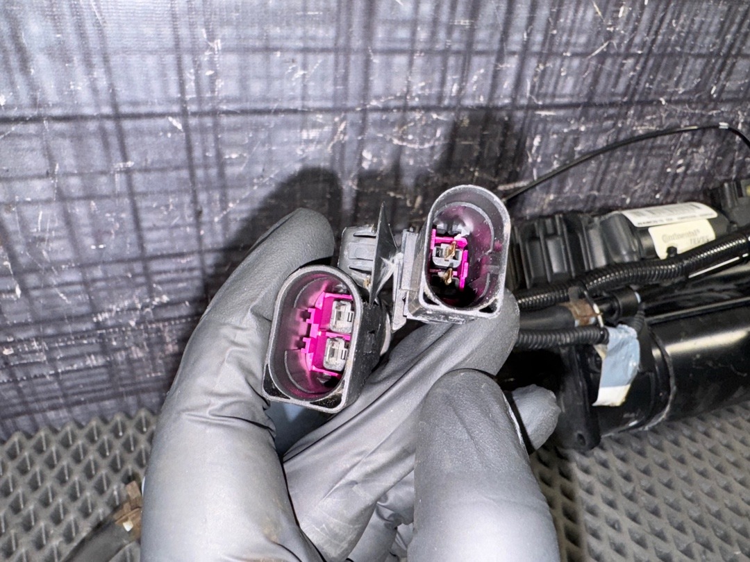 Компрессор подвески, 11616 рублей, Красноярск