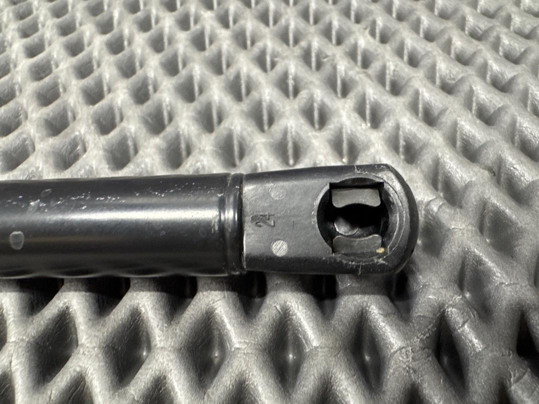 Амортизатор капота, 666 рублей, Красноярск