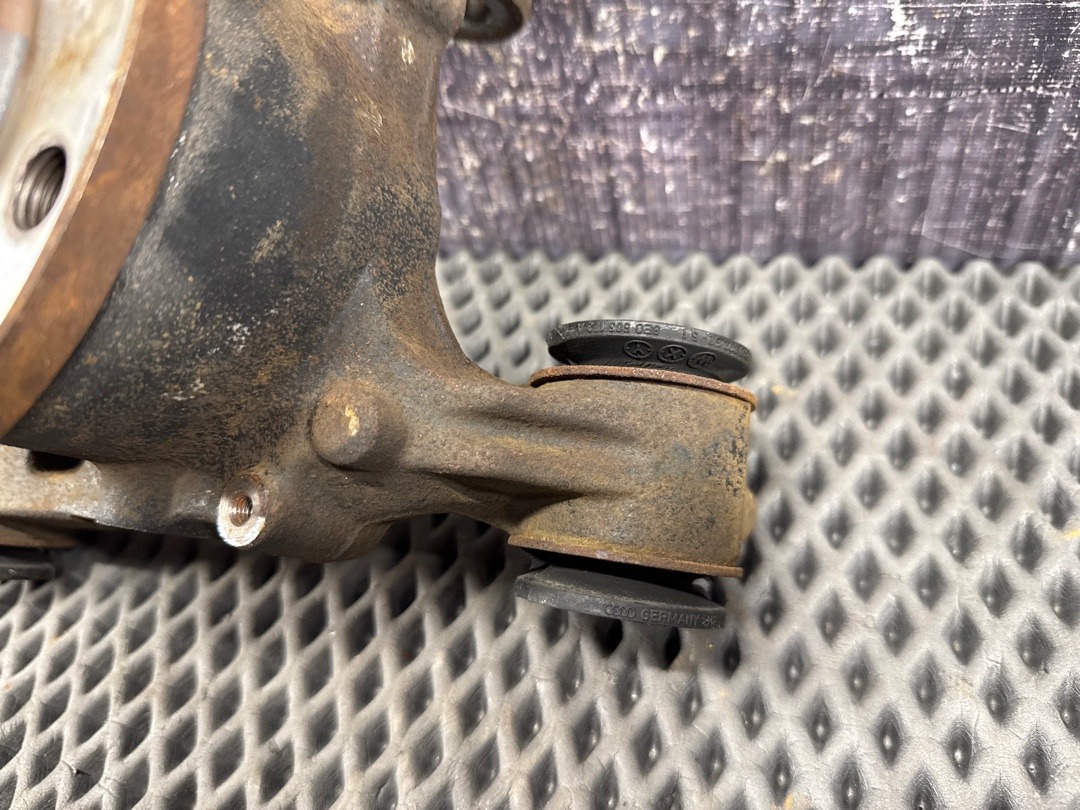 Поворотный кулак, 2598 рублей, Красноярск