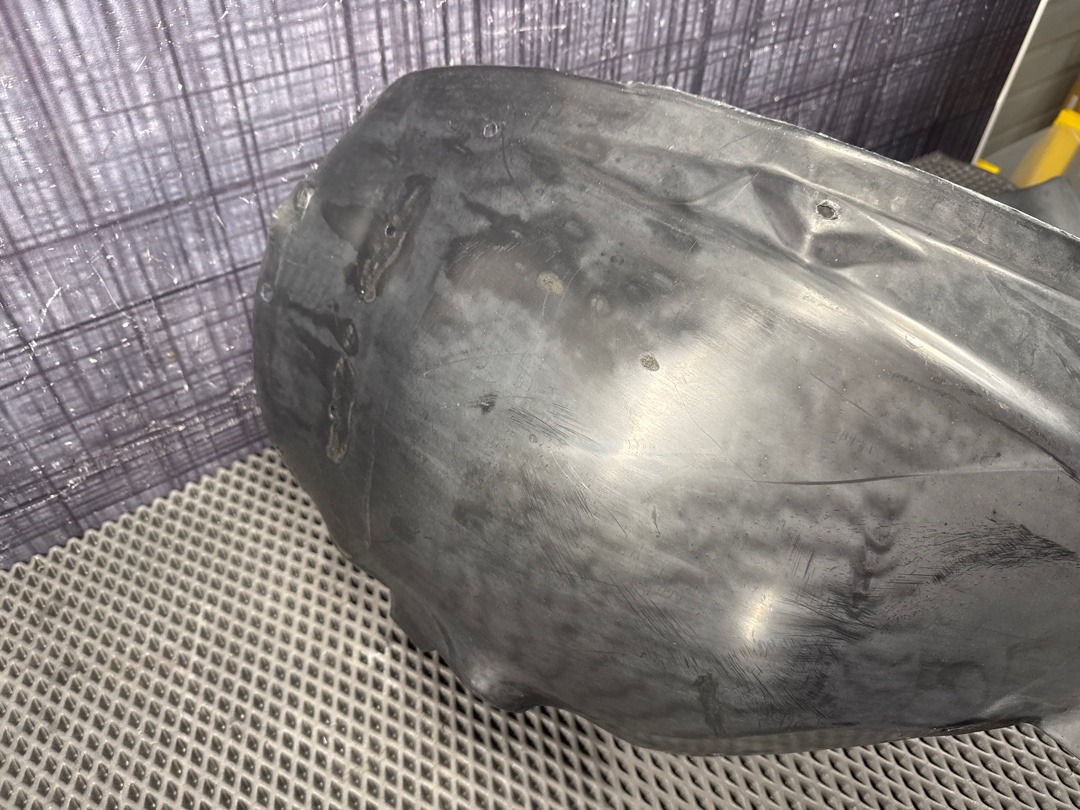 Подкрылок, 2976 рублей, Красноярск