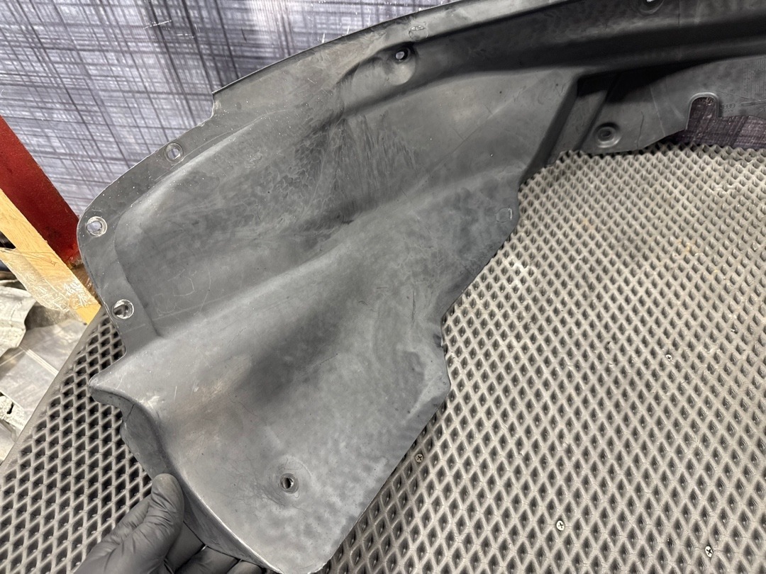 Подкрылок, 2976 рублей, Красноярск