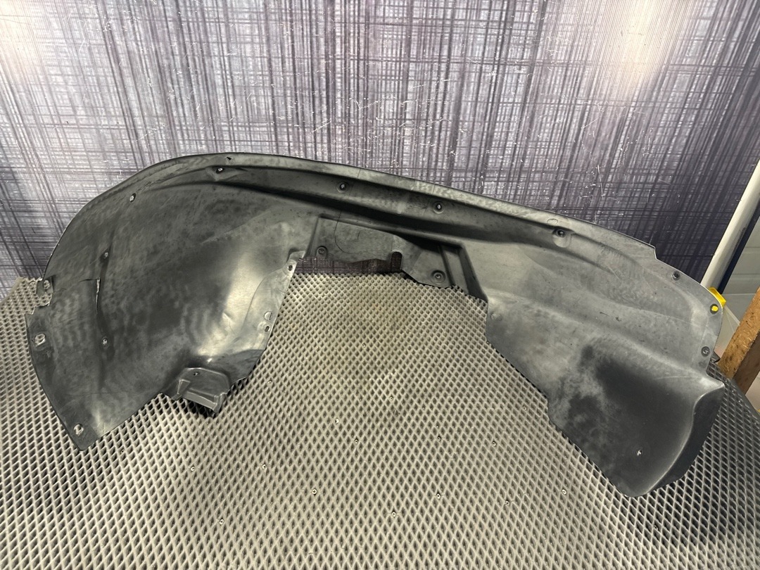 Подкрылок, 2466 рублей, Красноярск