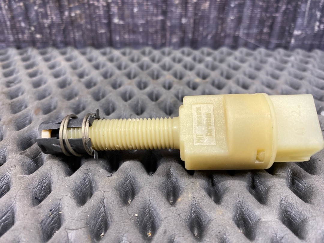 Концевик педали тормоза, 582 рублей, Красноярск