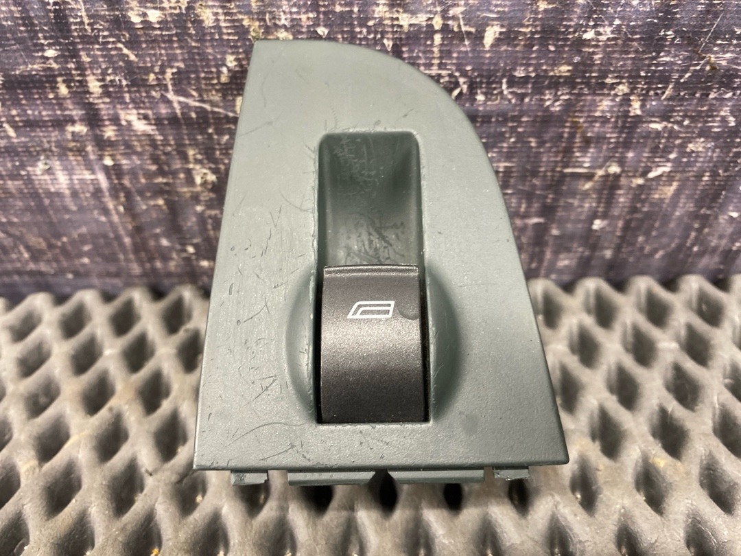 Кнопка стеклоподъемника, 342 рублей, Красноярск