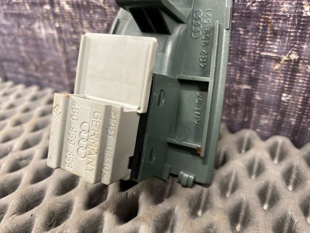 Кнопка стеклоподъемника, 342 рублей, Красноярск