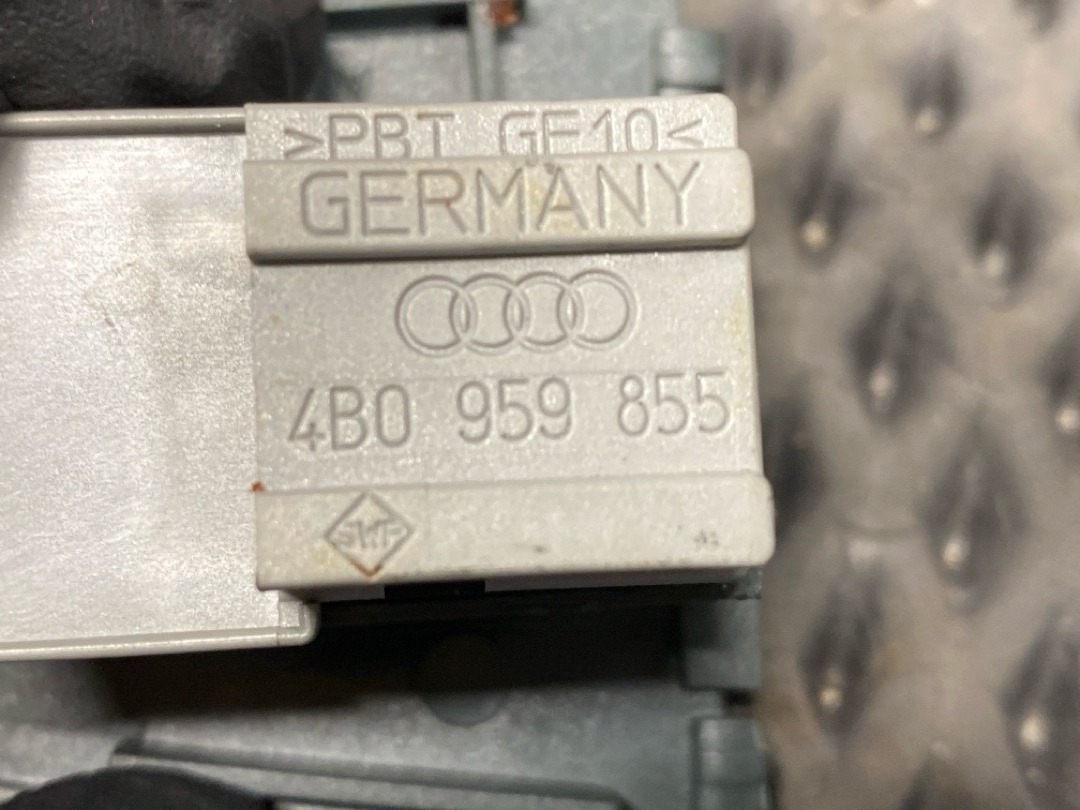 Кнопка стеклоподъемника, 342 рублей, Красноярск