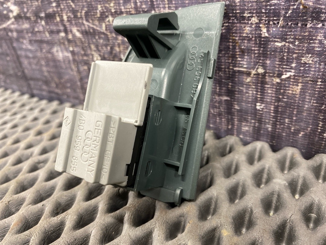 Кнопка стеклоподъемника, 342 рублей, Красноярск