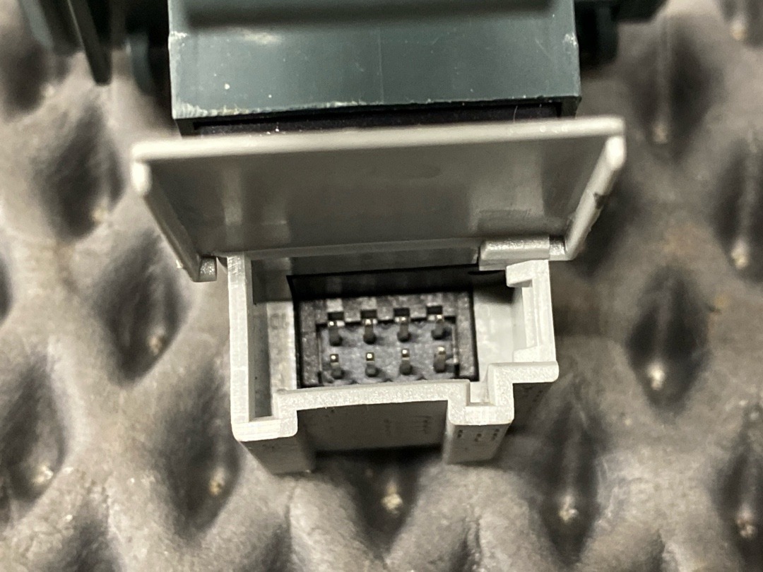 Кнопка стеклоподъемника, 342 рублей, Красноярск