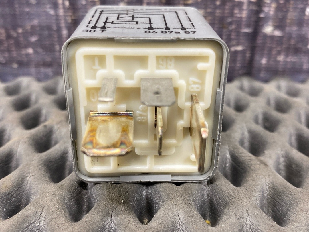 Реле топливного насоса, 402 рублей, Красноярск